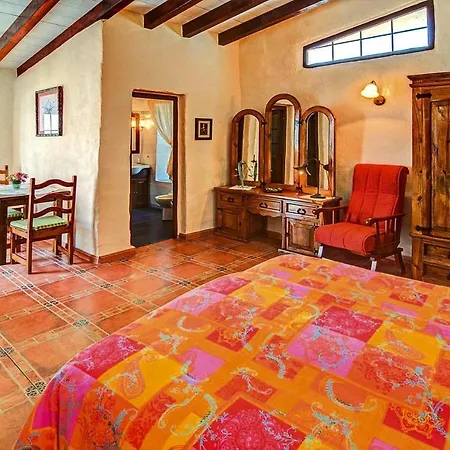 La Hoya, El Tanque Apartament
